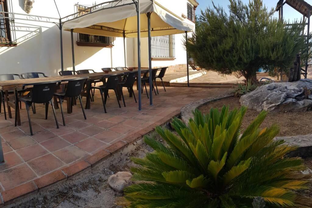 Preciosa Villa Con Gran Piscina Y Fabulosas Vistas Alhaurín de la Torre Dış mekan fotoğraf