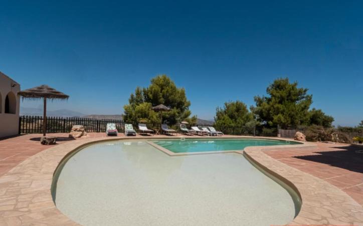 Preciosa Villa Con Gran Piscina Y Fabulosas Vistas Alhaurín de la Torre Dış mekan fotoğraf