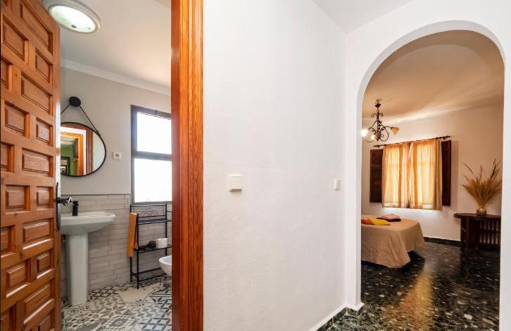 Preciosa Villa Con Gran Piscina Y Fabulosas Vistas Alhaurín de la Torre Dış mekan fotoğraf